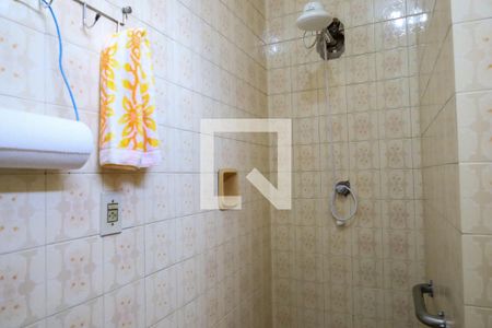 Casa à venda com 204m², 2 quartos e 3 vagas Casa à venda com 204m², 2 quartos e 3 vagasBanheiro