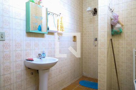 Casa à venda com 204m², 2 quartos e 3 vagas Casa à venda com 204m², 2 quartos e 3 vagasBanheiro