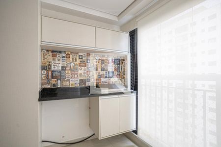 Sacada de apartamento à venda com 1 quarto, 40m² em Continental, Osasco