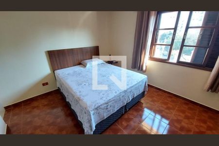 Casa à venda com 3 quartos, 147m² em Jardim Odete, São Paulo