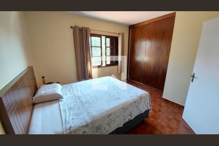 Casa à venda com 3 quartos, 147m² em Jardim Odete, São Paulo