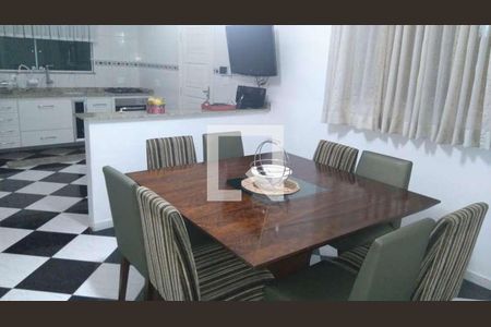 Casa à venda com 3 quartos, 200m² em Jardim Pinheiros, São Paulo