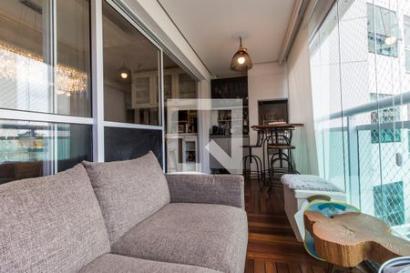 Apartamento para alugar com 98m², 2 quartos e 2 vagasVaranda gourmet