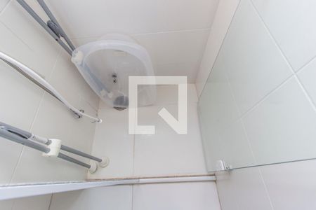 Apartamento para alugar com 98m², 2 quartos e 2 vagasDetalhe do Banheiro da Suite
