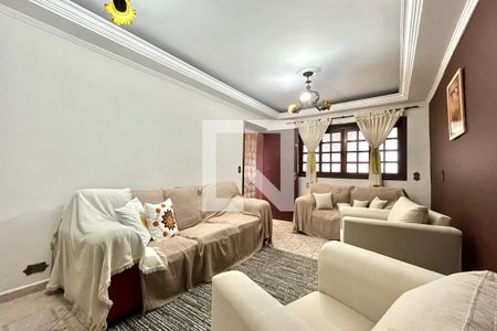 Sala de Estar de casa para alugar com 5 quartos, 252m² em Cidade Domitila, São Paulo