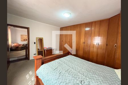 Casa à venda com 252m², 7 quartos e 3 vagas Casa à venda com 252m², 7 quartos e 3 vagasSuite