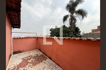 Casa à venda com 252m², 7 quartos e 3 vagas Casa à venda com 252m², 7 quartos e 3 vagasÁrea externa