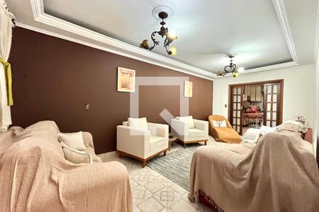 Sala  de casa à venda com 5 quartos, 252m² em Cidade Domitila, São Paulo