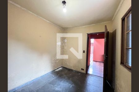 Casa à venda com 252m², 7 quartos e 3 vagas Casa à venda com 252m², 7 quartos e 3 vagasQuarto de serviço