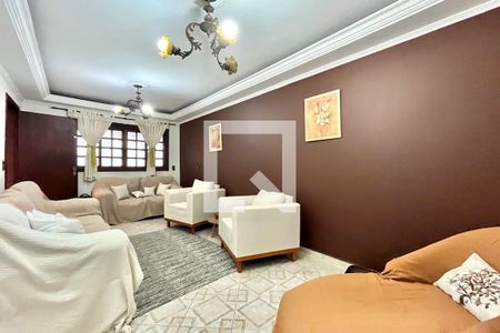 Sala de Estar de casa para alugar com 5 quartos, 252m² em Cidade Domitila, São Paulo