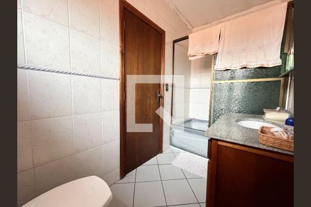 Casa à venda com 252m², 7 quartos e 3 vagas Casa à venda com 252m², 7 quartos e 3 vagasBanheiro da Suíte