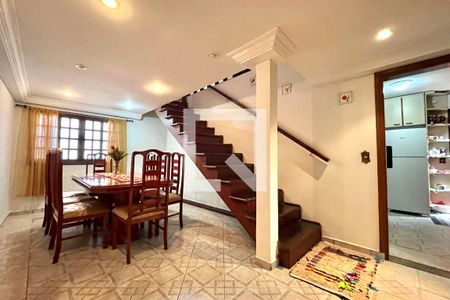 Sala de Jantar de casa à venda com 5 quartos, 252m² em Cidade Domitila, São Paulo