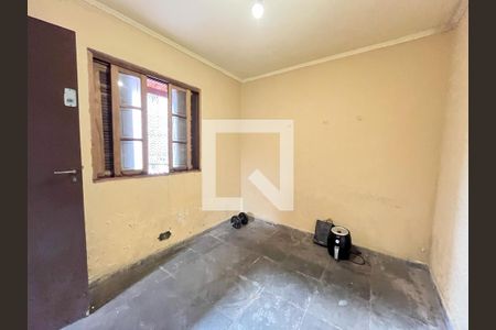 Casa à venda com 252m², 7 quartos e 3 vagas Casa à venda com 252m², 7 quartos e 3 vagasQuarto de serviço