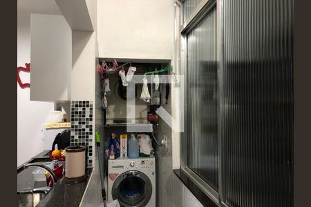 Apartamento à venda com 3 quartos, 73m² em São João, Porto Alegre