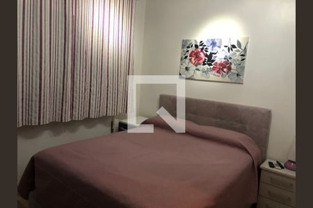 Apartamento à venda com 3 quartos, 73m² em São João, Porto Alegre