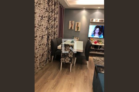 Apartamento à venda com 3 quartos, 73m² em São João, Porto Alegre