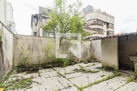 Casa à venda com 278m², 4 quartos e 4 vagas