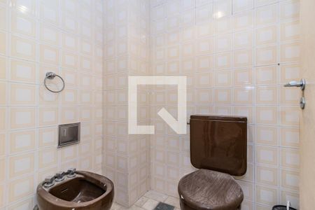 Casa à venda com 278m², 4 quartos e 4 vagas