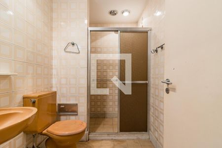 Casa à venda com 278m², 4 quartos e 4 vagas