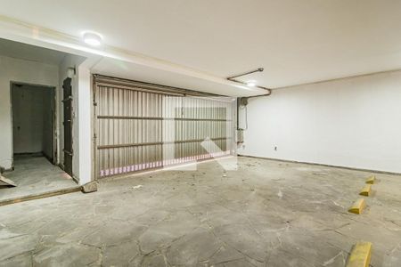 Casa à venda com 278m², 4 quartos e 4 vagas
