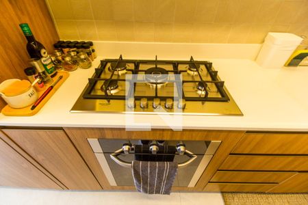 Apartamento à venda com 90m², 2 quartos e 2 vagasDetalhe da cozinha