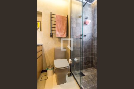 Apartamento à venda com 90m², 2 quartos e 2 vagasBanheiro da Suíte 1