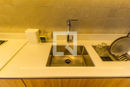 Apartamento à venda com 90m², 2 quartos e 2 vagasDetalhe da cozinha