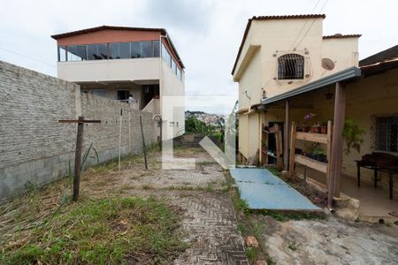 Casa para alugar com 360m², 4 quartos e 1 vagaQuintal