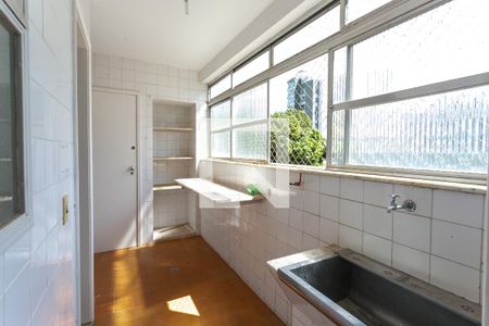 Apartamento à venda com 133m², 3 quartos e 1 vaga Apartamento à venda com 133m², 3 quartos e 1 vagaÁrea de Serviço