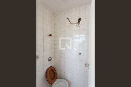 Apartamento à venda com 133m², 3 quartos e 1 vaga Apartamento à venda com 133m², 3 quartos e 1 vagaBanheiro de serviço