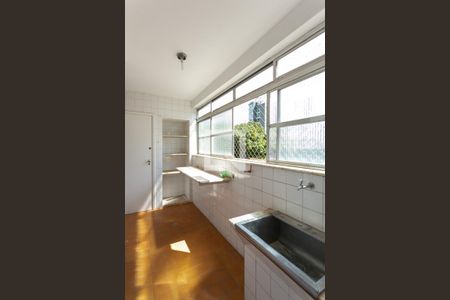 Apartamento à venda com 133m², 3 quartos e 1 vaga Apartamento à venda com 133m², 3 quartos e 1 vagaÁrea de Serviço