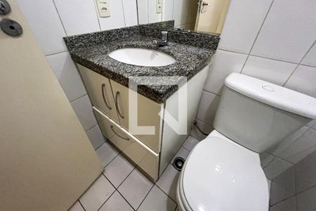 Apartamento à venda com 62m², 2 quartos e 1 vagaBanheiro Social