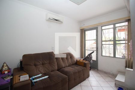 Casa à venda com 320m², 5 quartos e 1 vagaCasa 2 - Sala