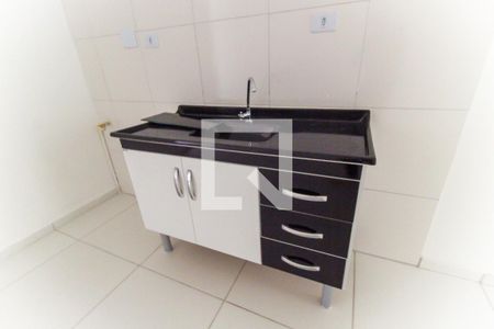 Pia de apartamento à venda com 1 quarto, 42m² em Vila Carmosina, São Paulo