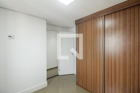 Apartamento à venda com 118m², 3 quartos e 1 vaga Apartamento à venda com 118m², 3 quartos e 1 vagaQuarto 2