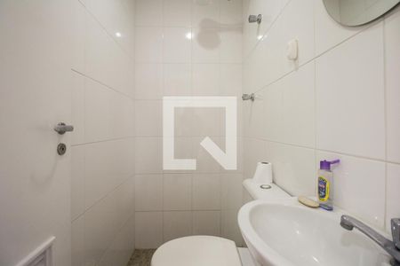 Apartamento à venda com 118m², 3 quartos e 1 vaga Apartamento à venda com 118m², 3 quartos e 1 vagaBanheiro de Serviço