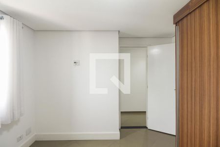 Apartamento à venda com 118m², 3 quartos e 1 vaga Apartamento à venda com 118m², 3 quartos e 1 vagaQuarto 2