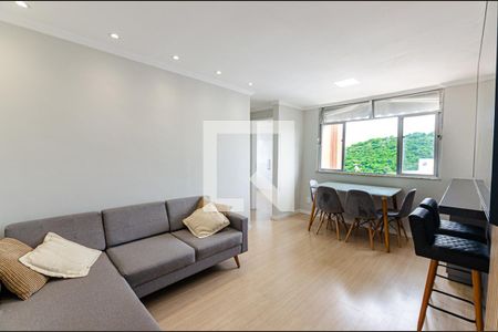 Sala de apartamento para alugar com 2 quartos, 56m² em Icaraí, Niterói