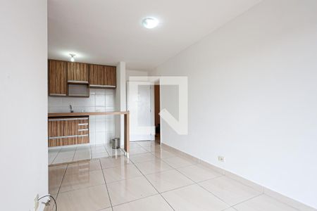 Sala  de apartamento para alugar com 2 quartos, 52m² em Jardim dos Ipês, Cotia