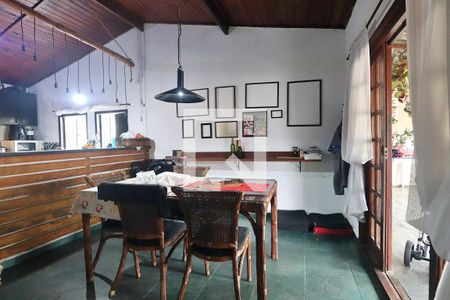 Sala de casa à venda com 3 quartos, 240m² em Vila Alpina, Santo André