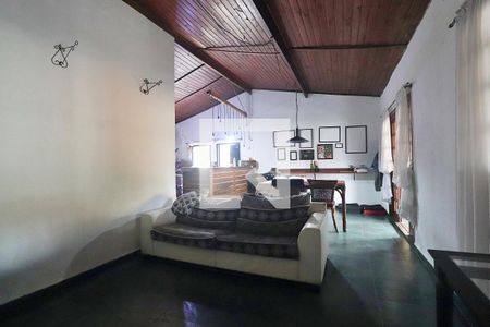 Sala de casa à venda com 3 quartos, 240m² em Vila Alpina, Santo André