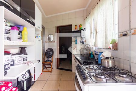 Casa à venda com 130m², 3 quartos e 1 vaga Casa à venda com 130m², 3 quartos e 1 vagaCozinha