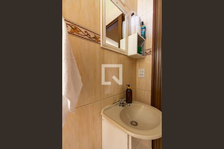 Casa à venda com 130m², 3 quartos e 1 vaga Casa à venda com 130m², 3 quartos e 1 vagaBanheiro 2