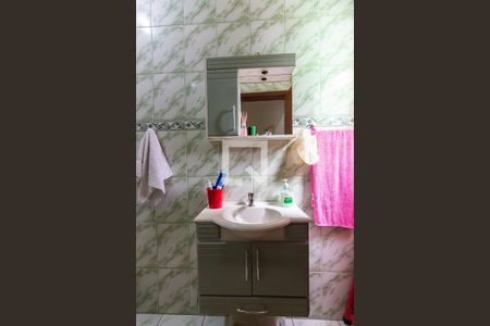 Casa à venda com 130m², 3 quartos e 1 vaga Casa à venda com 130m², 3 quartos e 1 vagaBanheiro de Serviço