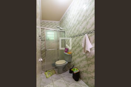Casa à venda com 130m², 3 quartos e 1 vaga Casa à venda com 130m², 3 quartos e 1 vagaBanheiro de Serviço
