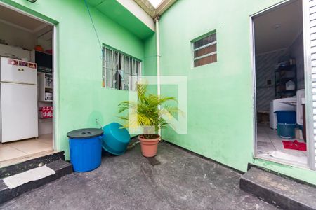 Casa à venda com 130m², 3 quartos e 1 vaga Casa à venda com 130m², 3 quartos e 1 vagaQuintal
