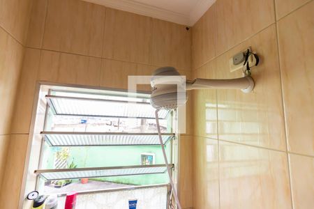 Casa à venda com 130m², 3 quartos e 1 vaga Casa à venda com 130m², 3 quartos e 1 vagaBanheiro 2