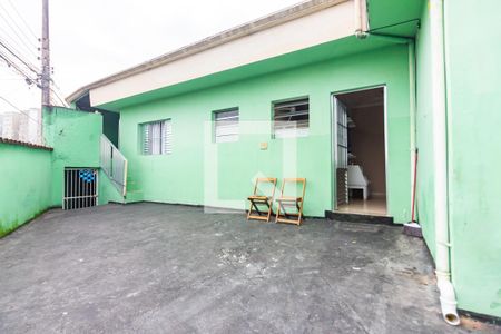 Casa à venda com 130m², 3 quartos e 1 vaga Casa à venda com 130m², 3 quartos e 1 vagaQuintal