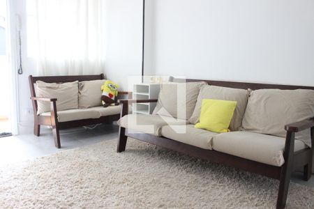 Sala de apartamento para alugar com 1 quarto, 55m² em Centro, São Vicente