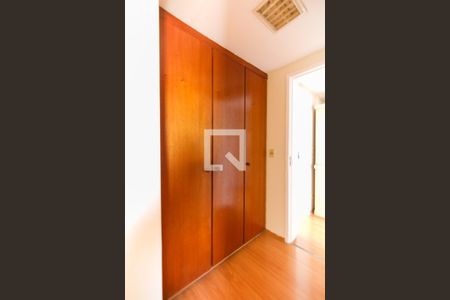 Apartamento à venda com 148m², 4 quartos e 4 vagasQuarto 1